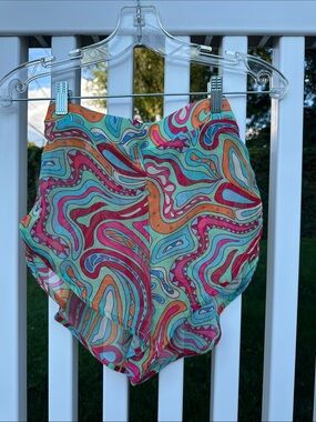 Phax Multicolor Swirl Women's Swim Coverup Shorts